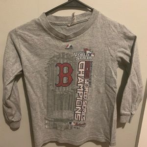 Kids , Red Sox long sleeve , grey , size S